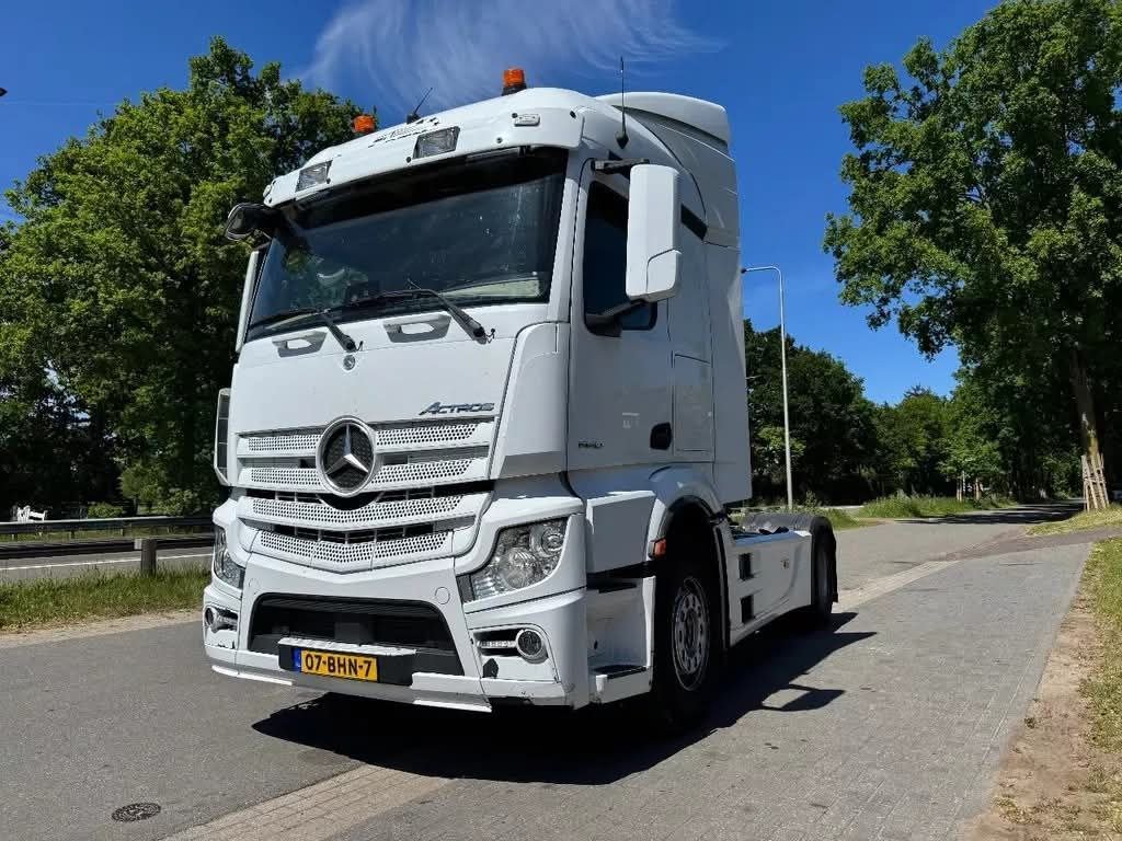 رأس سيارة شاحنة مرسيدس Actros 1840 مديل 2016 وارد أوروبي مجمرك , تتواجد اللاذقية , سوق المعدات الثقيلة في سوريا