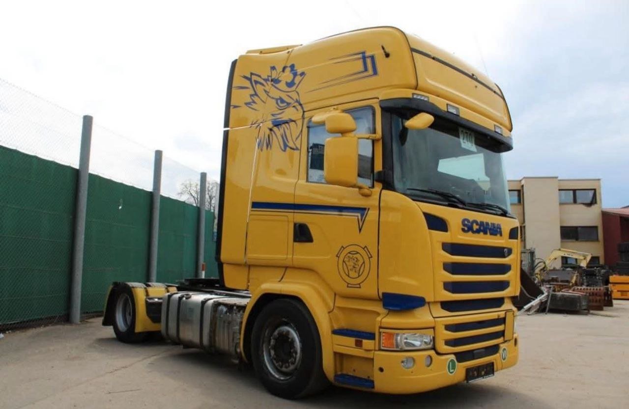 رأس سيارة شاحنة Scania R490 Lowdeck 4x2 Euro 6 للبيع في دمشق , موديل 2017 , شاحنات مستوردة من الخليج إلى سوريا