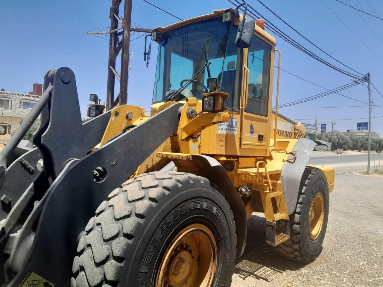 تركس VOLVO L90E وارد فرنسا مجمرك، تواجد دمشق، بيع وشراء التركسات في سوريا