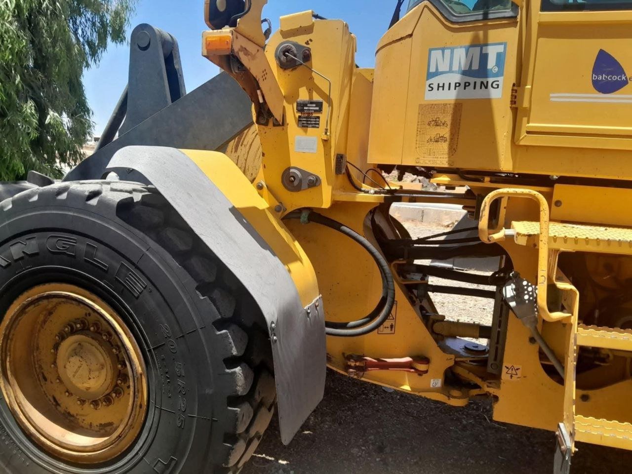 تركس VOLVO L90E وارد فرنسا مجمرك، تواجد دمشق، بيع وشراء التركسات في سوريا