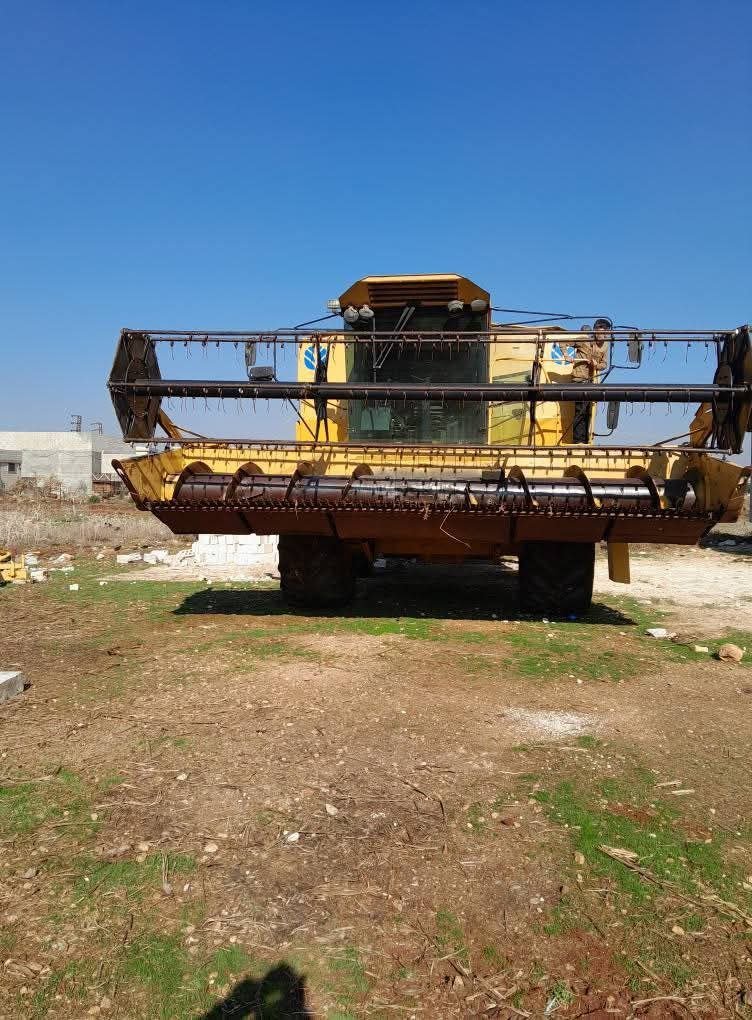حصادة نيو هولاند للبيع في دمشق، حصادة نيو هولاند TX36 تواجد دمشق