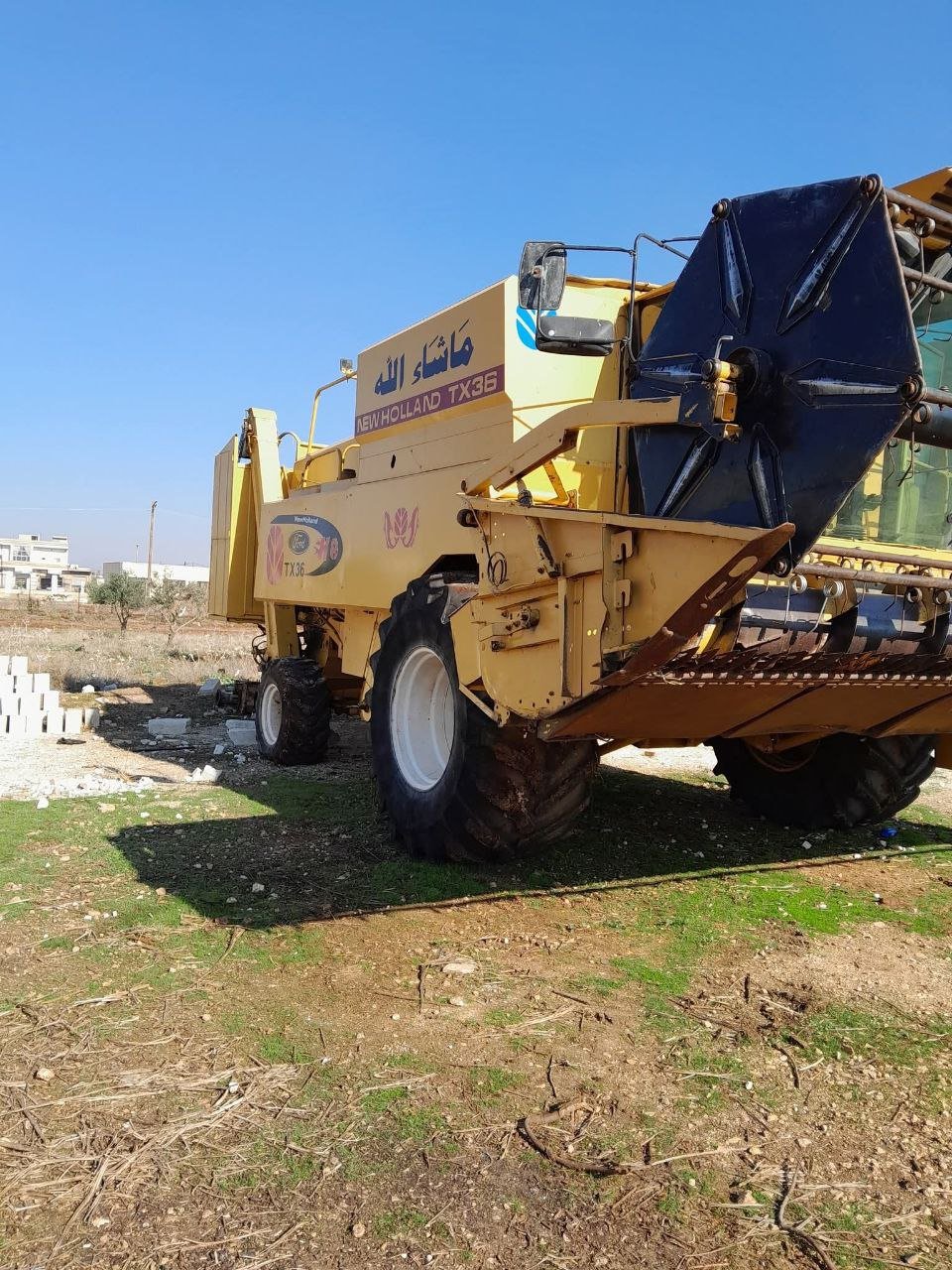 حصادة نيو هولاند للبيع في دمشق، حصادة نيو هولاند TX36 تواجد دمشق