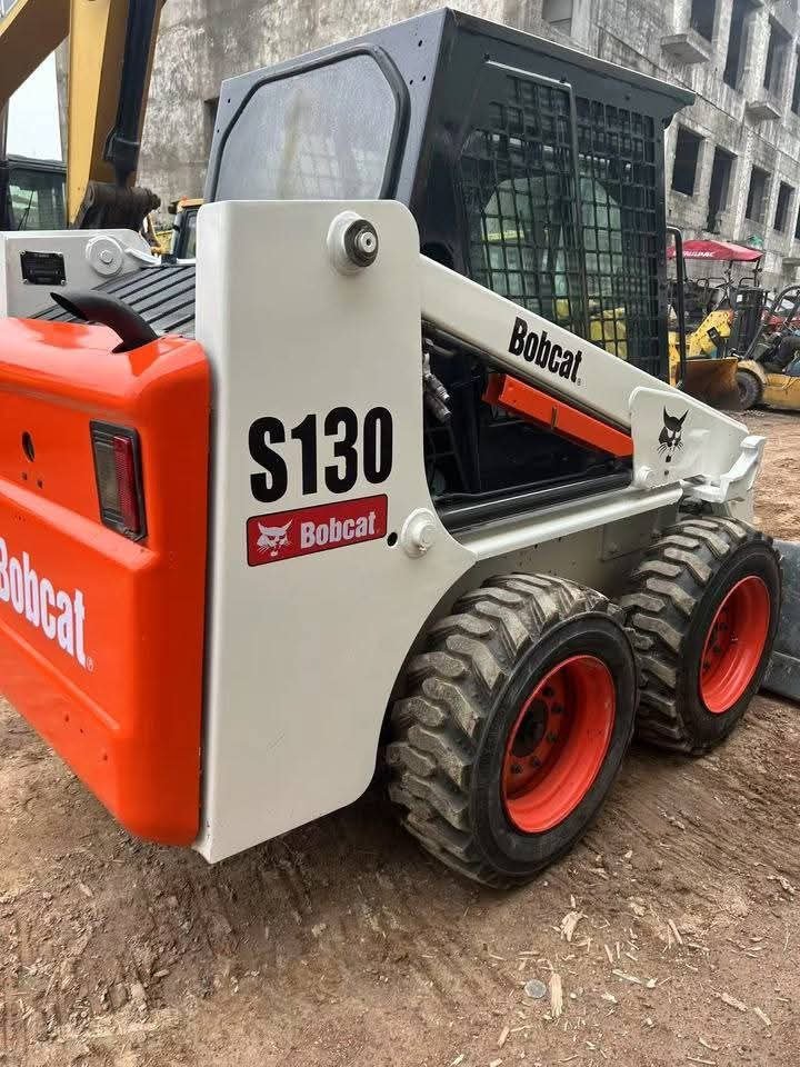 للبيع بوبكات في حلب، Bobcat S130 موديل 2011 ، تواجد حلب، أفضل العروض على المعدات الإنشائية