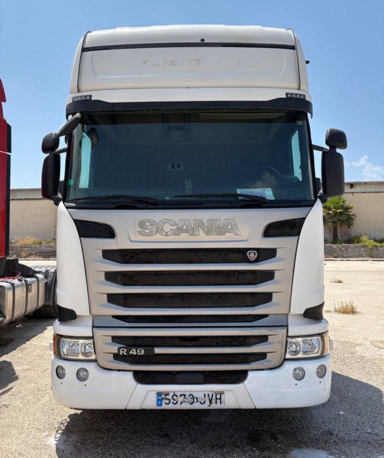 للبيع رأس شاحنة سكانيا في اللاذقية، رأس شاحنة Scania R490 موديل 2017 محدثة، تواجد اللاذقية، عروض مميزة على الشاحنات والمعدات الثقيلة