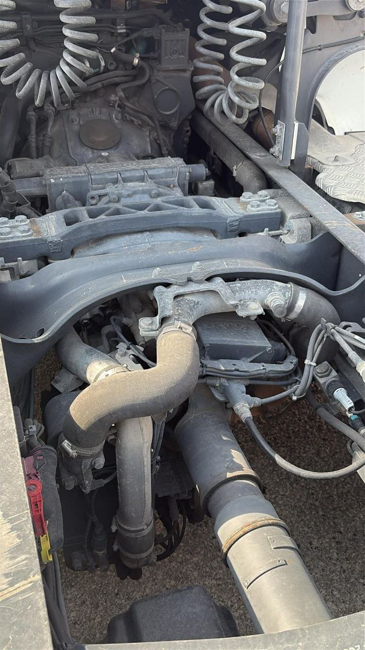 للبيع رأس شاحنة سكانيا في اللاذقية، رأس شاحنة Scania R490 موديل 2017 محدثة، تواجد اللاذقية، عروض مميزة على الشاحنات والمعدات الثقيلة