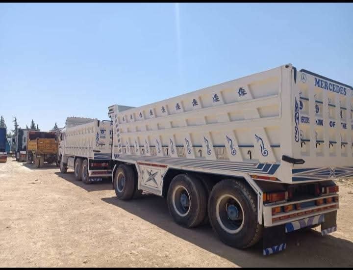 Mercedes Dump Truck for Sale in Aleppo, Mercedes 460 Tipper Truck Model 2006, Located in Homs, Trucks and Heavy Equipment Market in Syria