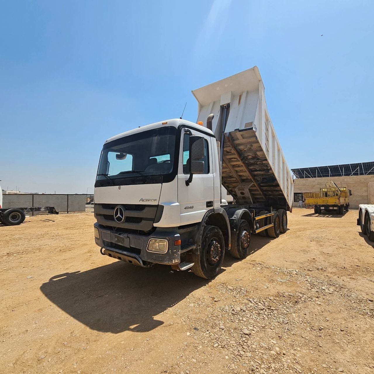 شاحنة قلاب مرسيدس للبيع في سوريا، مرسيدس أكتروس MB3 4041 موديل 2014 بحالة ممتازة، تواجد دمشق، أفضل عروض الشاحنات والمعدات الثقيلة