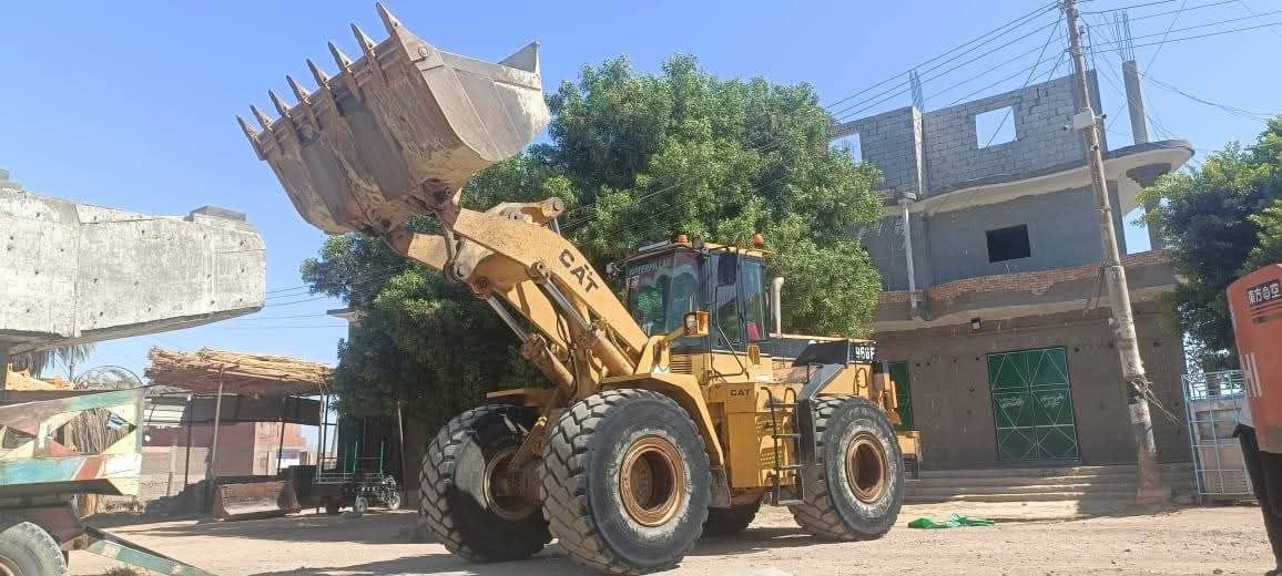 Caterpillar loader for sale in Egypt, Caterpillar 966F model 1997 located in Cairo, the best site for selling heavy equipment in Egypt