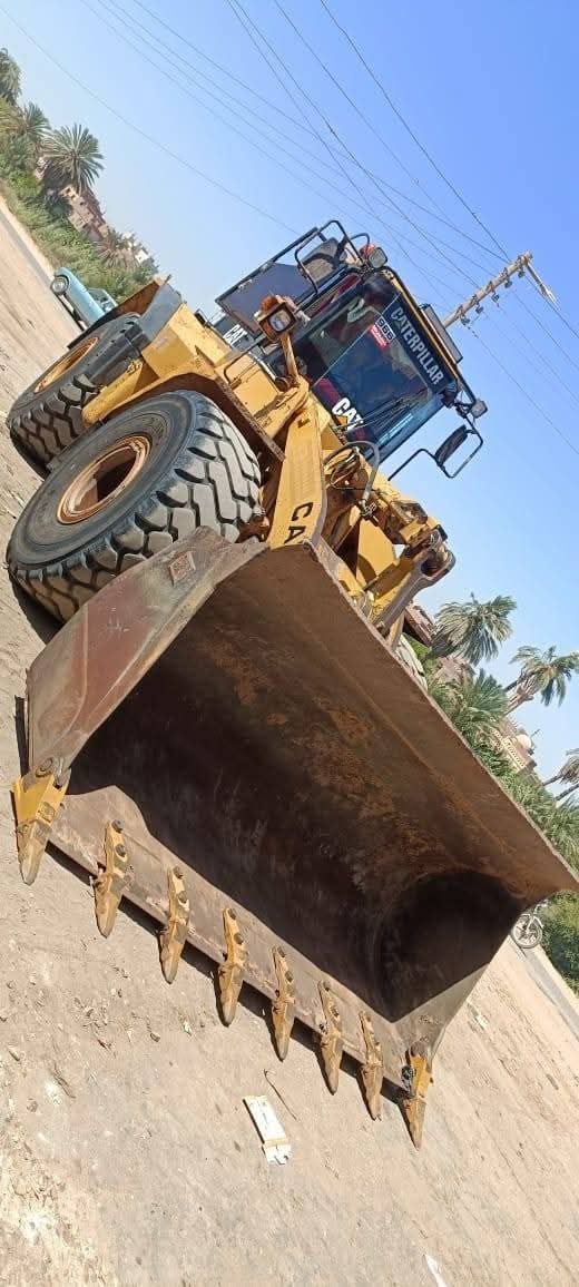 لودر كاتربيلر للبيع في مصر، كاتربيلر 966F موديل 1998 تواجد القاهرة، افضل موقع لبيع المعدات الثقيلة في مصر