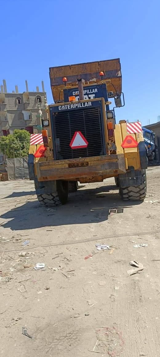 Caterpillar loader for sale in Egypt, Caterpillar 966F model 1998 located in Cairo, the best site for selling heavy equipment in Egypt