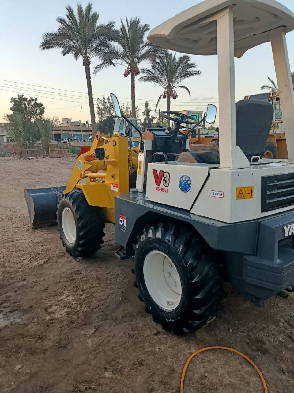Komatsu loader for sale in Egypt, Komatsu 70 model 2002 located in Cairo, the best site for selling heavy equipment in Egypt