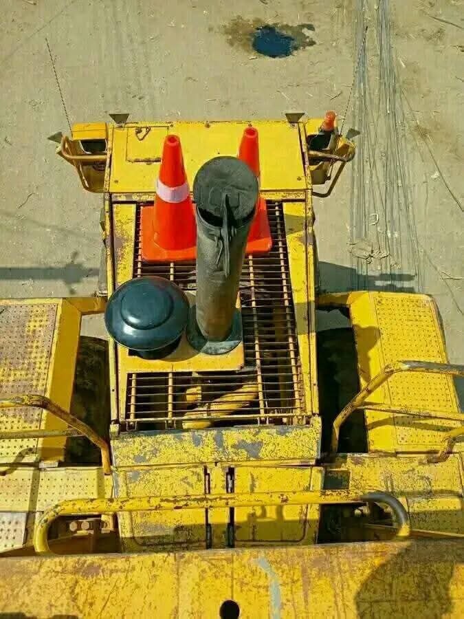 Caterpillar loader for sale in Egypt, Caterpillar 973 model 1997 located in Giza, the best site for selling heavy equipment in Egypt