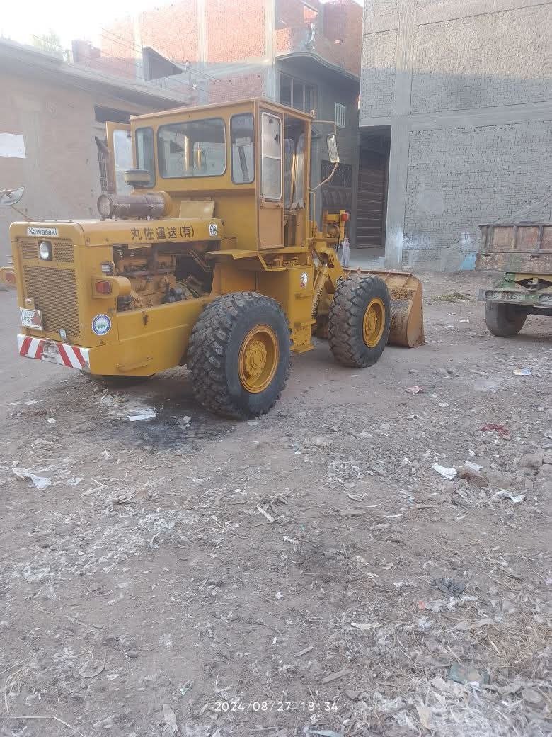 Komatsu loader for sale in Egypt, Komatsu 65 model 1997 located in Mansoura, the best website for selling heavy equipment in Egypt