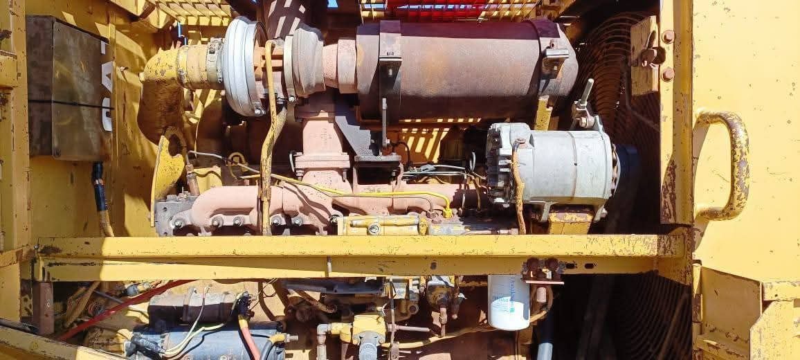 Caterpillar loader for sale in Egypt, Caterpillar 966E, model 1990, located in Giza. The best site for selling heavy equipment in Egypt.
