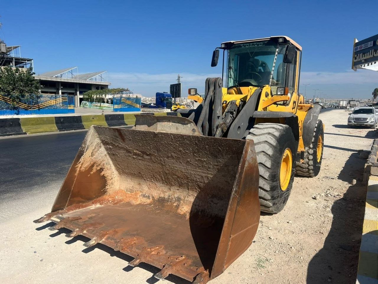 Volvo loader for sale in Egypt, Volvo 120 model 2008 exported from Europe to Egypt, the best website for selling heavy equipment in Egypt