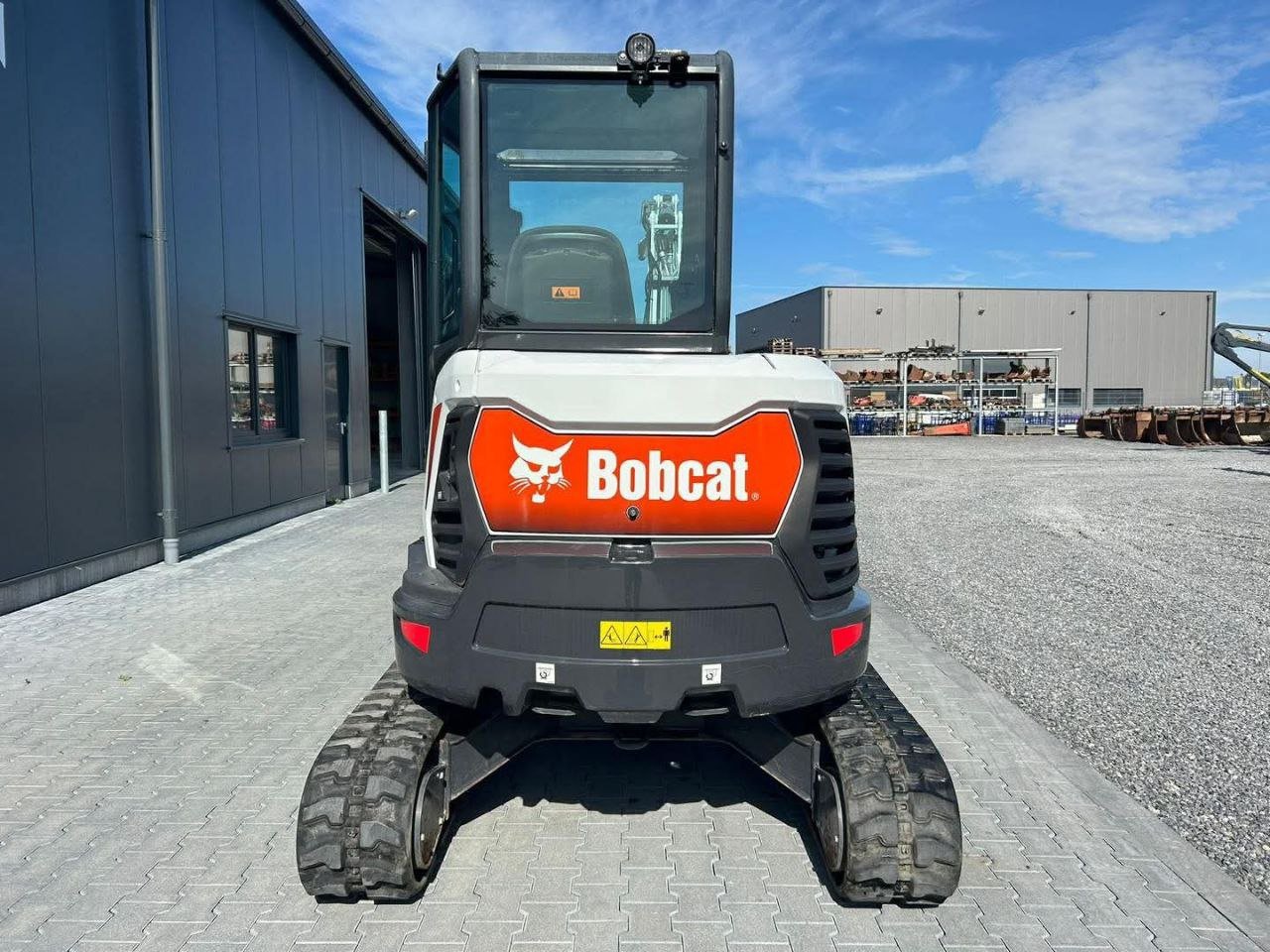 نباشة Bobcat للبيع في مصر، Bobcat E35Z موديل 2022 تصدير من الصين الى مصر، افضل موقع لبيع المعدات الثقيلة في مصر