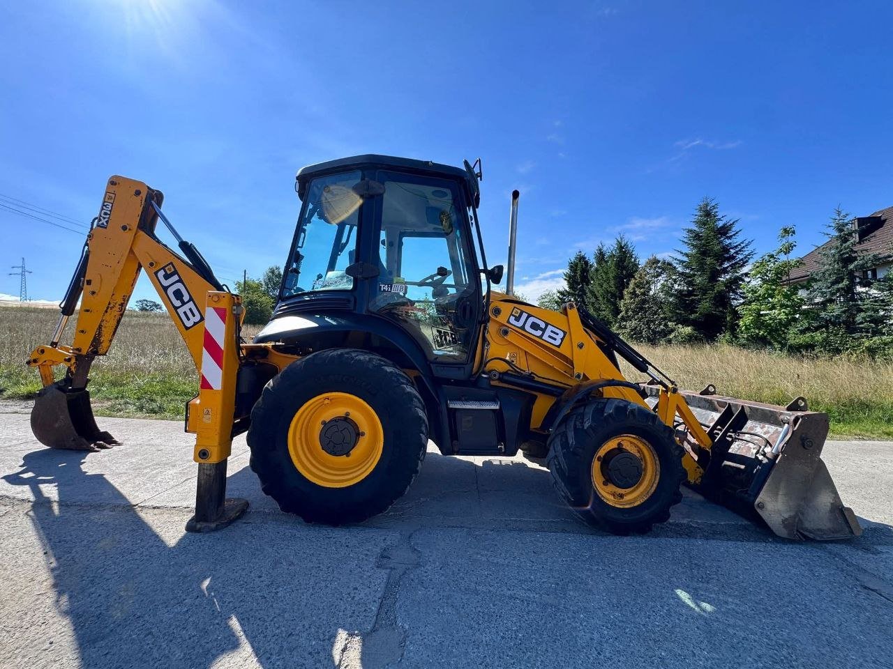 لودر JCB للبيع في سوريا, JCB 3CX موديل 2017 تواجد المنصورة, أفضل موقع لبيع الشاحنات والمعدات الثقيلة في مصر