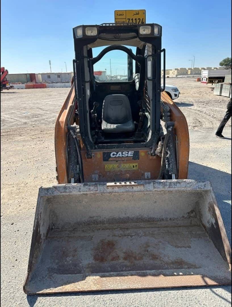 بوبكات Case للبيع في طنطا, Case 30 موديل 2000 تواجد طنطا, أفضل موقع لبيع الشاحنات والمعدات الثقيلة في مصر