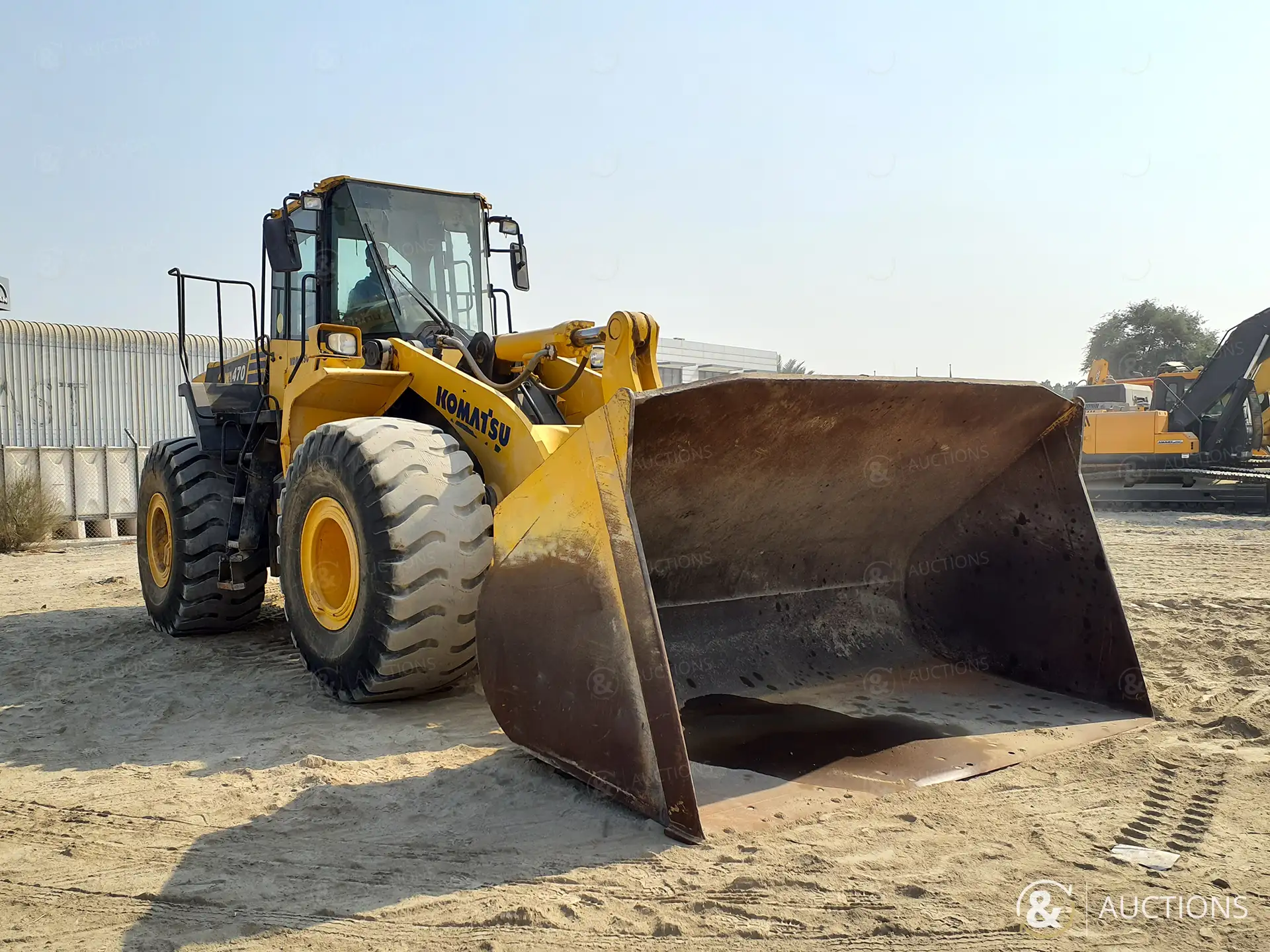 لودر Komatsu WA470-6 للبيع, Komatsu WA470-6 موديل 2016 استيراد من اوروبا, أفضل موقع لبيع الشاحنات والمعدات الثقيلة في مصر
