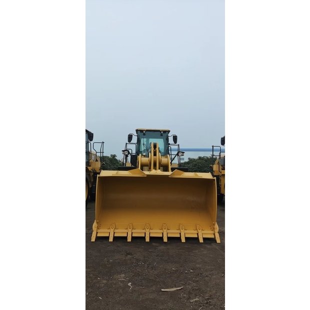 لودر Caterpillar 950GC للبيع, Caterpillar 950GC موديل 2022 استيراد من اوروبا, أفضل موقع لبيع الشاحنات والمعدات الثقيلة في مصر