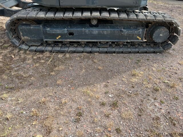 حفار Hyundai للبيع,  Hyundai HX130ALCR موديل 2023 استيراد من اوروبا, أفضل موقع لبيع الشاحنات والمعدات الثقيلة في مصر