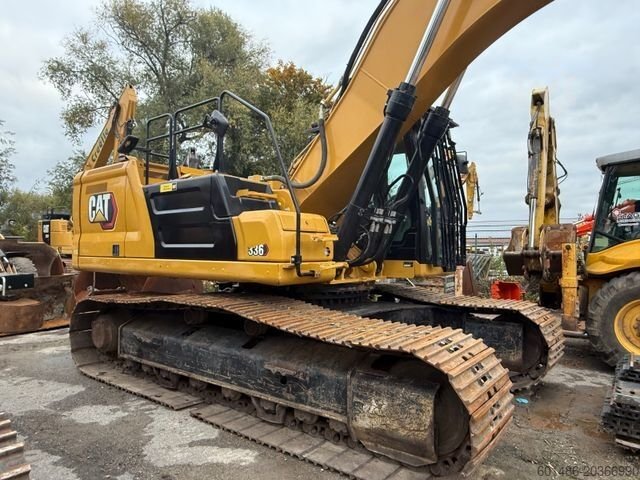 CATERPILLAR excavator for sale, CATERPILLAR 336 model 2020 imported from Europe, the best site for selling trucks and heavy equipment in Egypt
