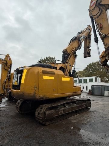 حفار CATERPILLAR للبيع,  CATERPILLAR 323 موديل 2016 استيراد من اوروبا, أفضل موقع لبيع الشاحنات والمعدات الثقيلة في مصر