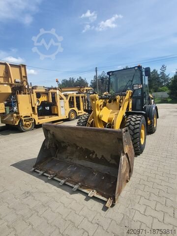 Caterpillar loader for sale, Caterpillar 906H2 model 2015 imported from China, the best site for selling trucks and heavy equipment in Egypt