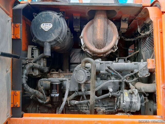 Doosan loader for sale, Doosan DL250-3, 2015 model, imported from China, the best site for selling trucks and heavy equipment in Egypt