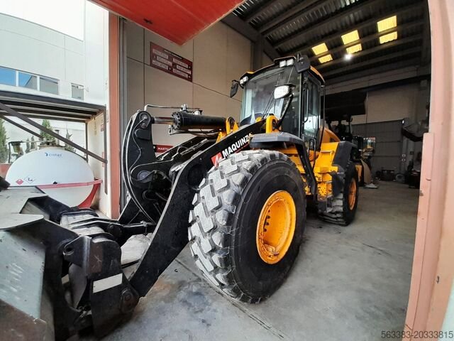 JCB loader for sale, JCB 457ZX model 2020 imported from China, the best site for selling trucks and heavy equipment in Egypt