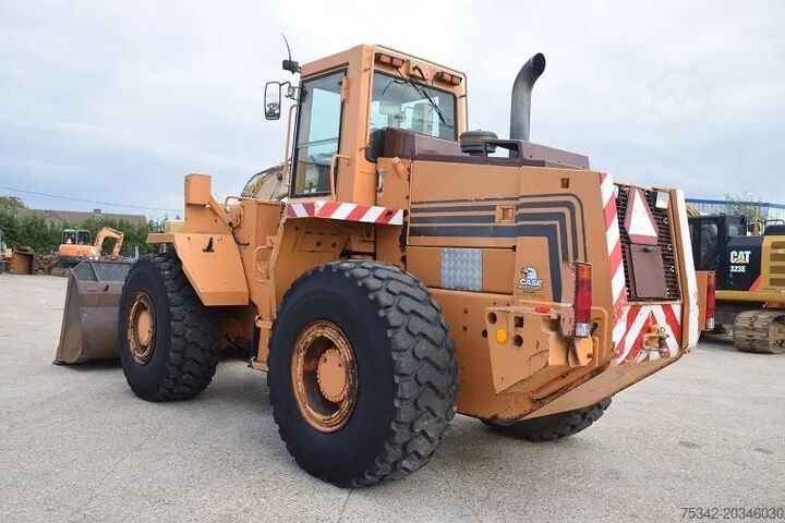 لودر Case للبيع,  Case 821B موديل 1994 استيراد من الصين, أفضل موقع لبيع الشاحنات والمعدات الثقيلة في مصر