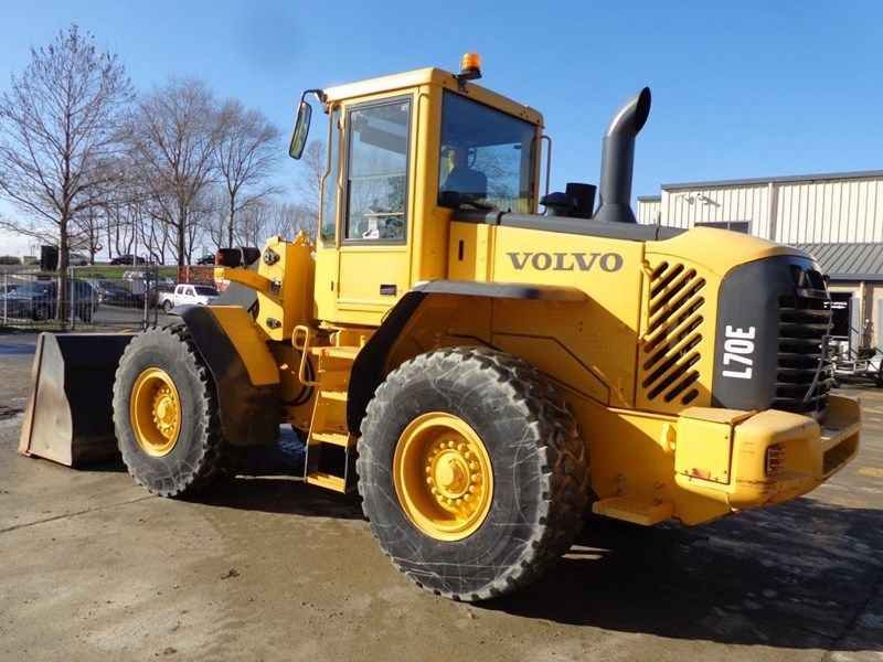 لودر Volvo للبيع,  Volvo L90 موديل 1987 استيراد من الصين, أفضل موقع لبيع الشاحنات والمعدات الثقيلة في مصر