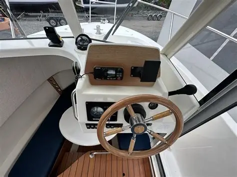 Kalmar boat for sale, Kalmar Fisher 655 model 2006 imported from Europe, the best site for selling trucks and heavy equipment in Egypt