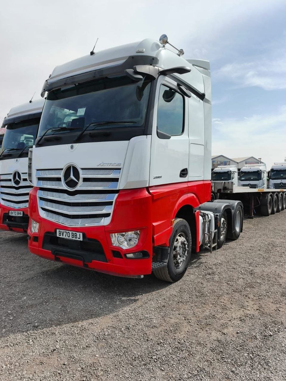 Mercedes truck head for sale in Cairo, Mercedes MP5 model 2020 located in Cairo, the best site for selling trucks and heavy equipment in Egypt
