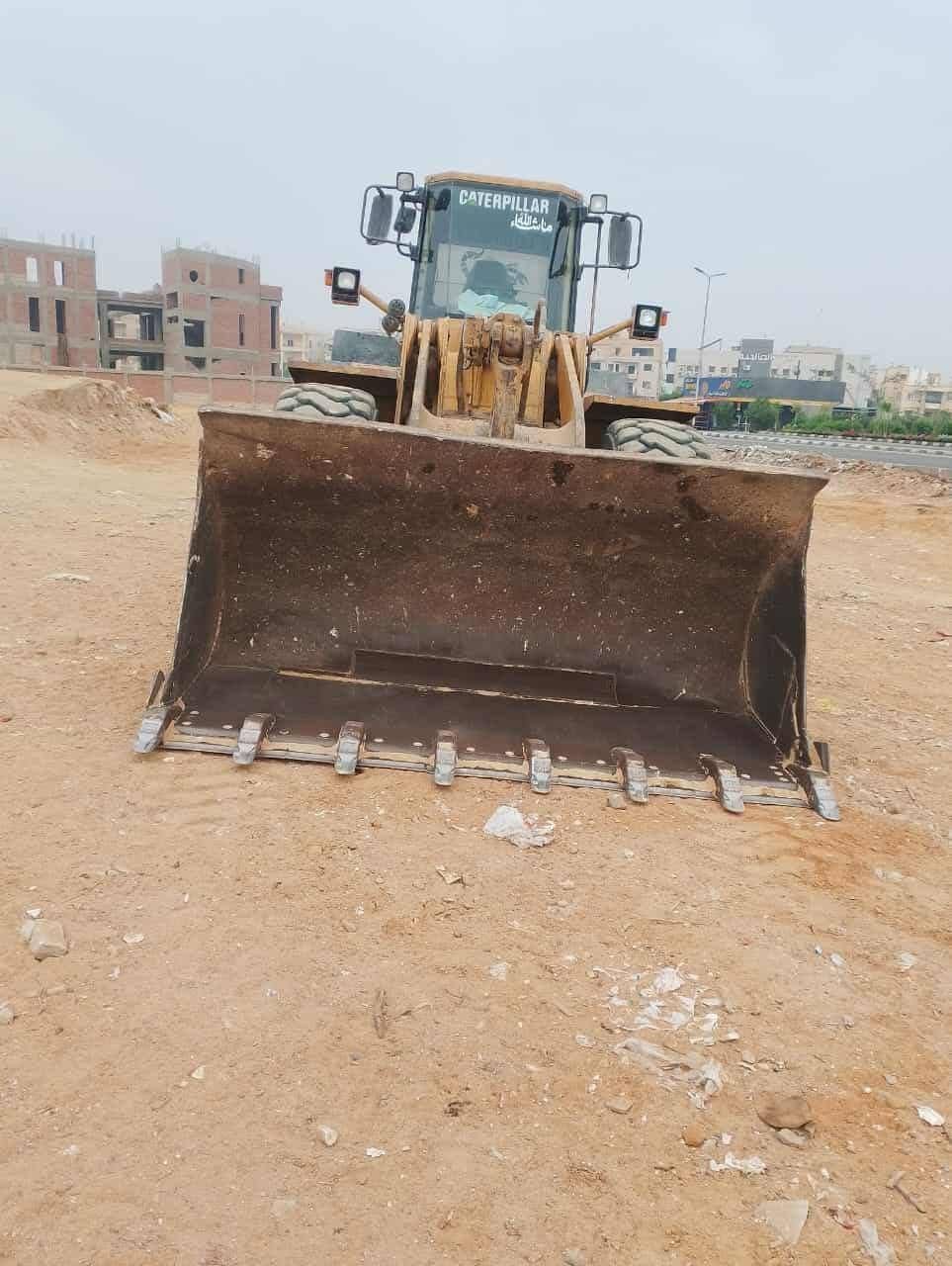 لودر كاتيربلر للبيع في المنصورة,  كاتيربلر 966F موديل 1998 تواجد المنصورة, أفضل موقع لبيع الشاحنات والمعدات الثقيلة في مصر