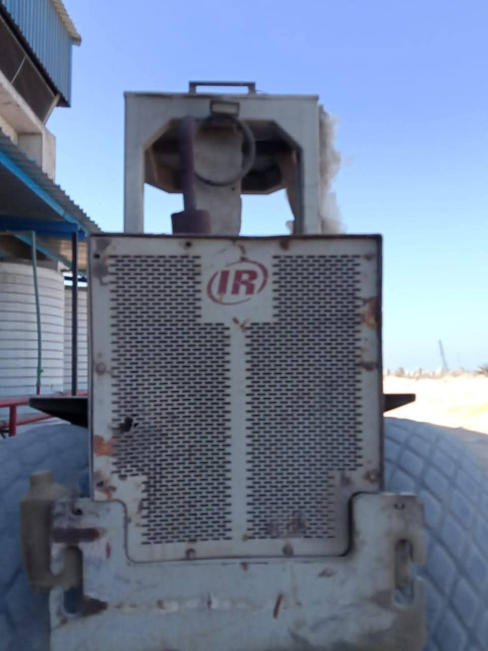 Ingersoll roller for sale in Al-Buhayrah, Ingersoll 100 model 2006 available in Al-Buhayrah, the best site for selling trucks and heavy equipment in Egypt