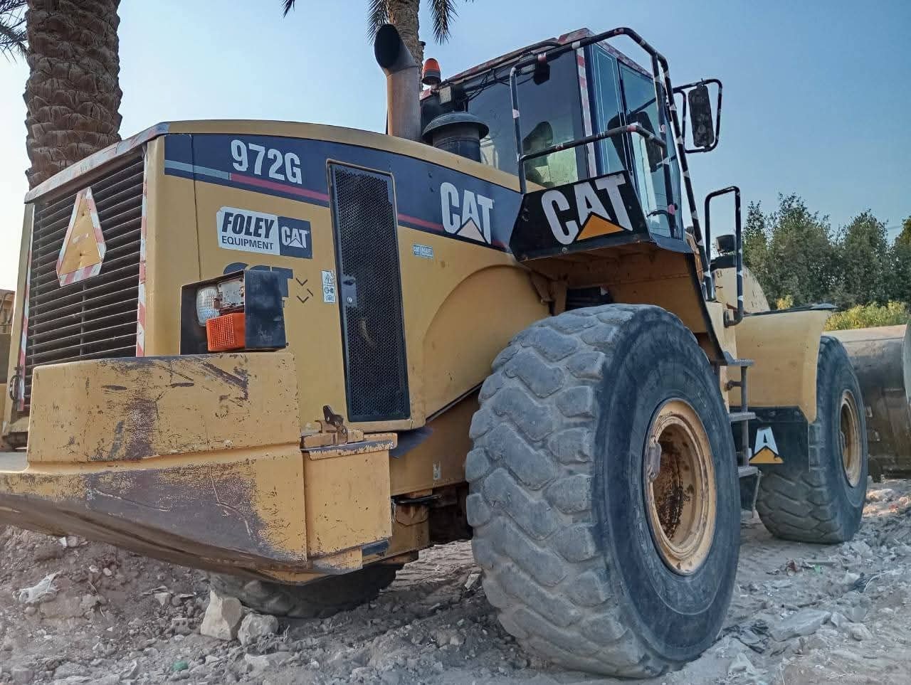 لودر كاتيربلر للبيع في المنصورة,  كاتيربلر 972 موديل 1995 تواجد المنصورة, أفضل موقع لبيع الشاحنات والمعدات الثقيلة في مصر