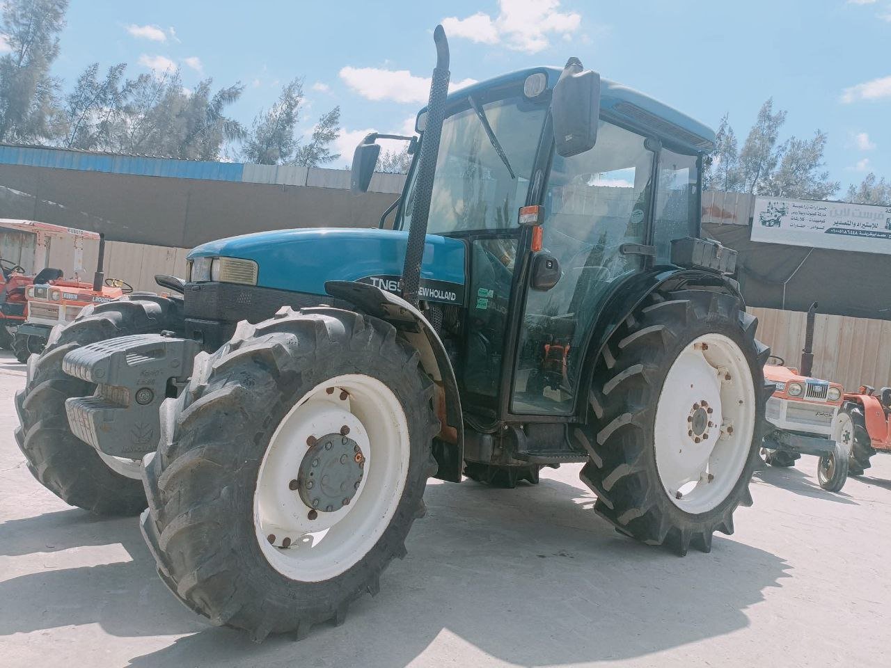 NEW HOLLAND tractor for sale in Giza, NEW HOLLAND TN65S model 2006 available in Giza, the best website for selling trucks and heavy equipment in Egypt