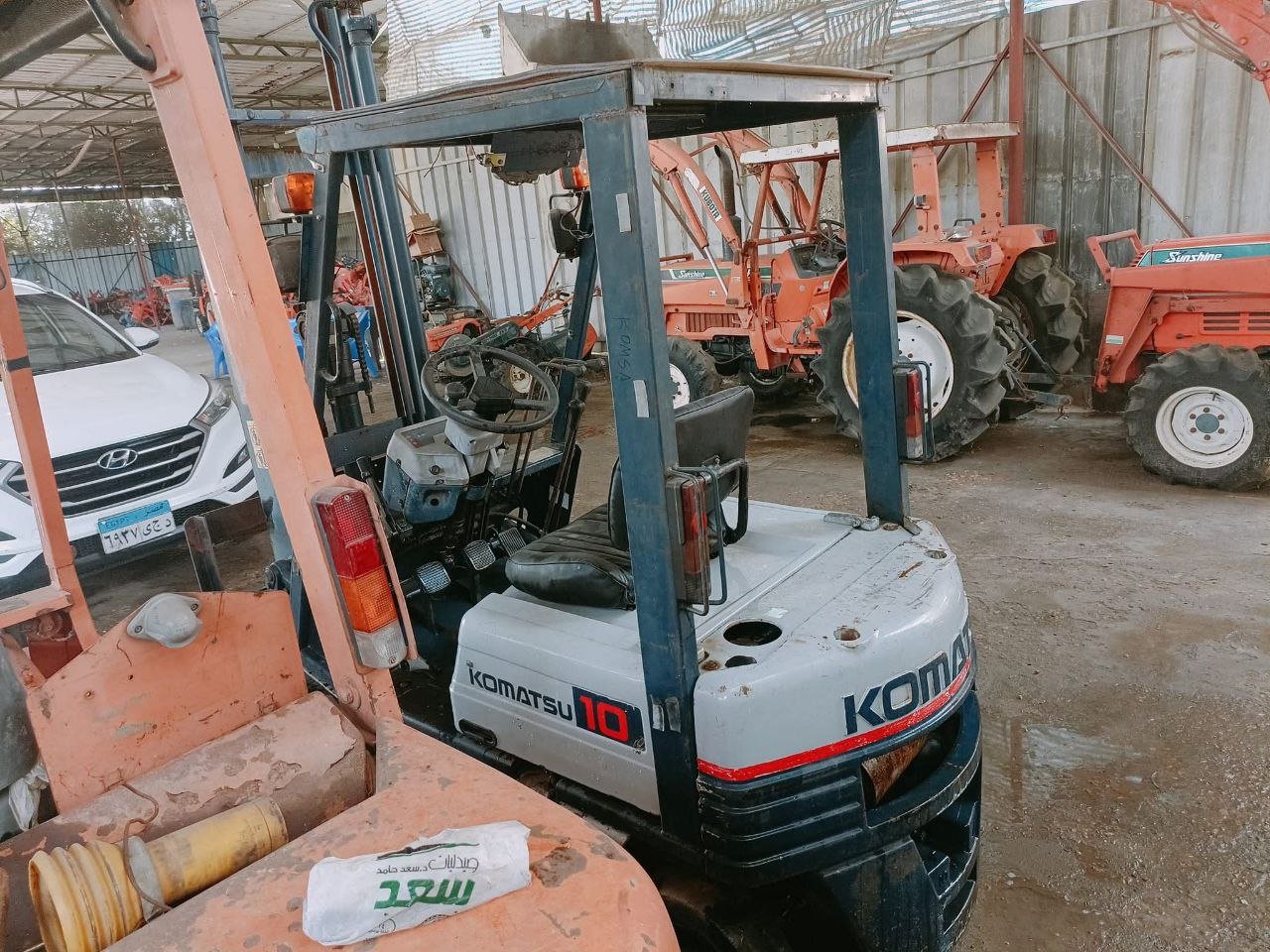 Komatsu Forklift for sale in Mansoura, Komatsu 10, model 2006, located in Mansoura. The best site for selling trucks and heavy equipment in Egypt.