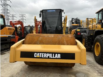 CATERPILLAR crusher for sale in Mansoura, CATERPILLAR CS76 model 2002 located in Mansoura, the best site for selling trucks and heavy equipment in Egypt