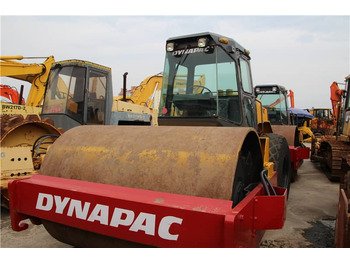 DYNAPAC roller for sale in Giza, DYNAPAC CA301D model 2023 available in Giza, the best site for selling trucks and heavy equipment in Egypt