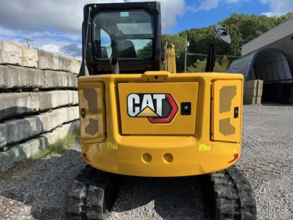 CATERPILLAR excavator for sale in Giza, CATERPILLAR 306 model 2021 located in Giza, the best site for selling trucks and heavy equipment in Egypt