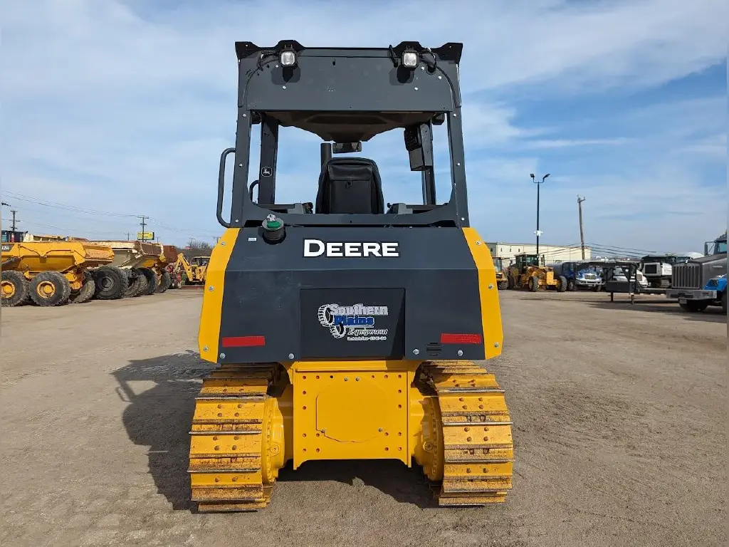 DEERE Bulldozer for sale in Assiut, DEERE 450 model 2023 located in Assiut, the best site for selling trucks and heavy equipment in Egypt