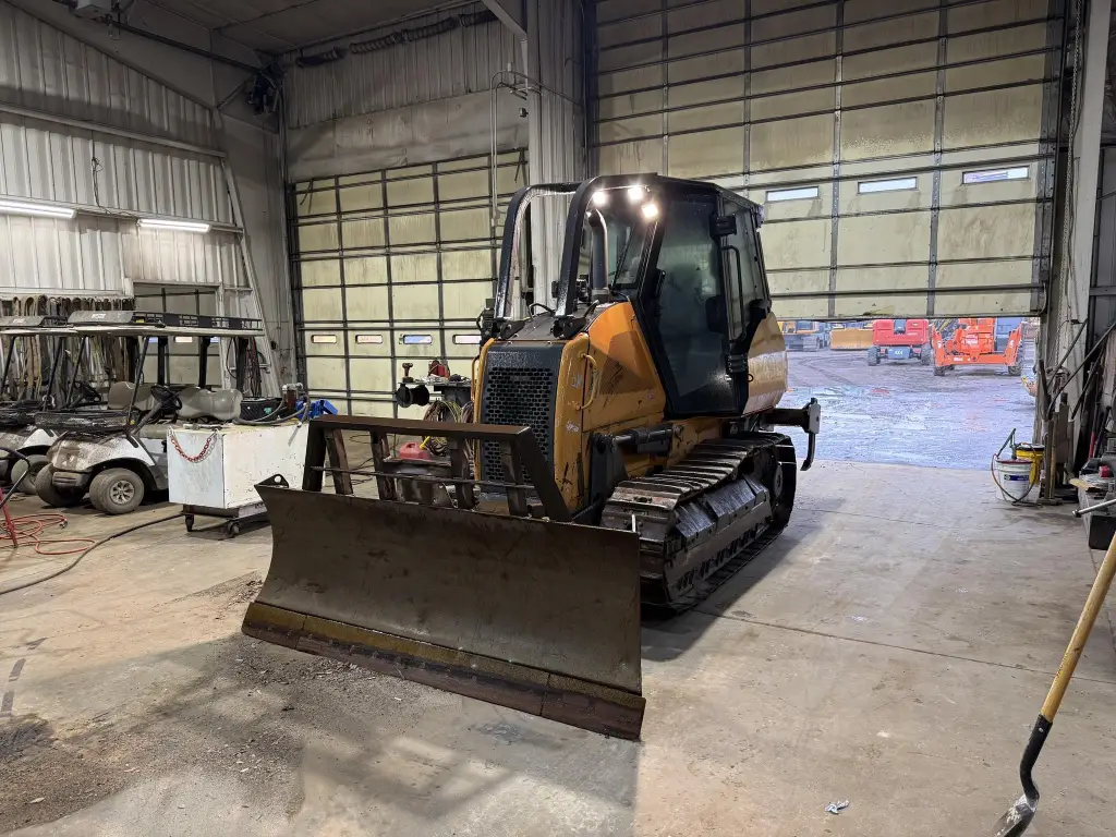 CASE bulldozer for sale in Cairo, CASE 650M model 2020 located in Cairo, the best site for selling trucks and heavy equipment in Egypt