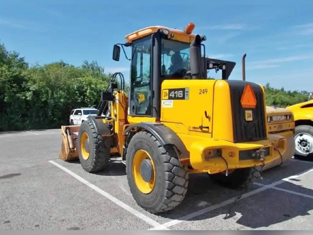 JCB loader for sale in Cairo, JCB 416 model 2009 located in Cairo, the best site for selling trucks and heavy equipment in Egypt