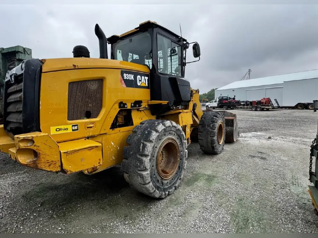 Caterpillar loader for sale in Cairo, Caterpillar 930Ks model 2013 located in Cairo, the best site for selling trucks and heavy equipment in Egypt