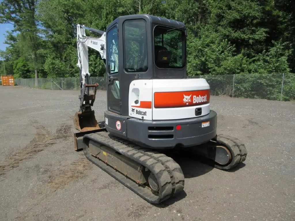 BOBCAT Excavator for sale in Mansoura, BOBCAT E50 model 2017 located in Mansoura, the best site for selling trucks and heavy equipment in Egypt
