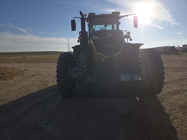 CHALLENGER tractor for sale in Cairo, CHALLENGER 1042 model 2019 located in Cairo, the best site for selling trucks and heavy equipment in Egypt
