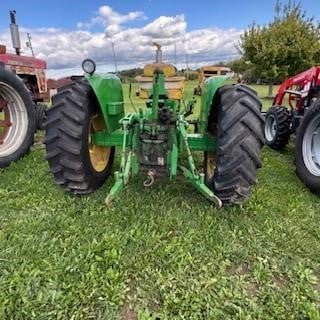 جرار DEERE للبيع في القاهرة, DEERE 2010 موديل 1963 تواجد القاهرة, أفضل موقع لبيع الشاحنات والمعدات الثقيلة في مصر