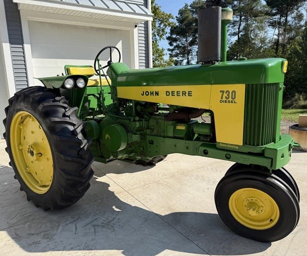 DEERE tractor for sale in Cairo, DEERE 730 model 1960 located in Cairo, the best site for selling trucks and heavy equipment in Egypt